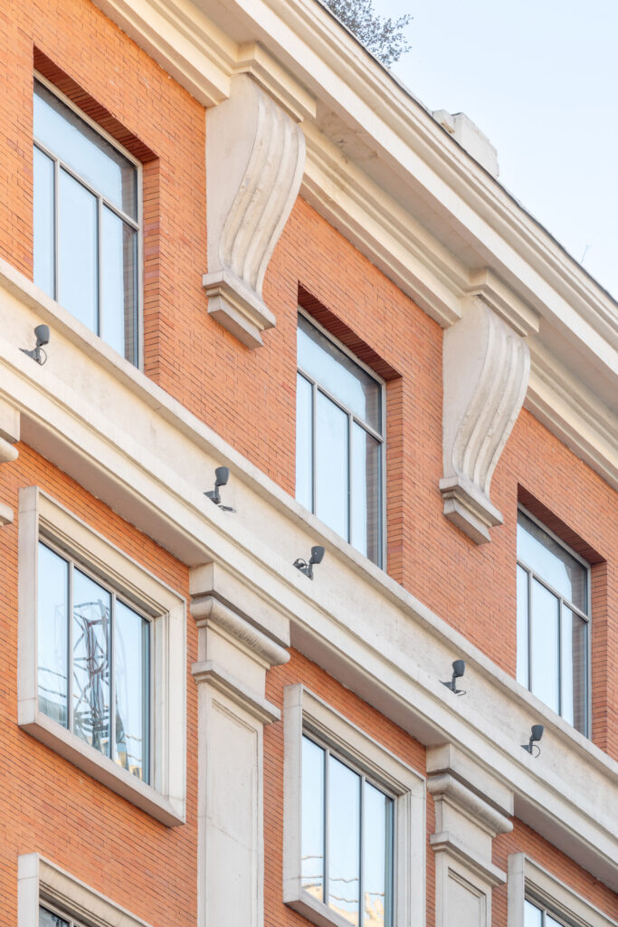 Detalle de la cornisa. Fotografía de detalle de la cornisa.